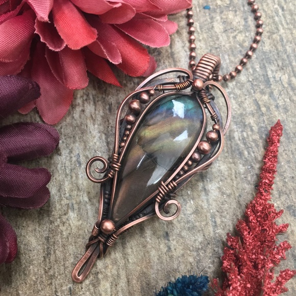 ❤️Sold ❤️Labradorite copper wire wrapped necklace - Picture 5 of 5